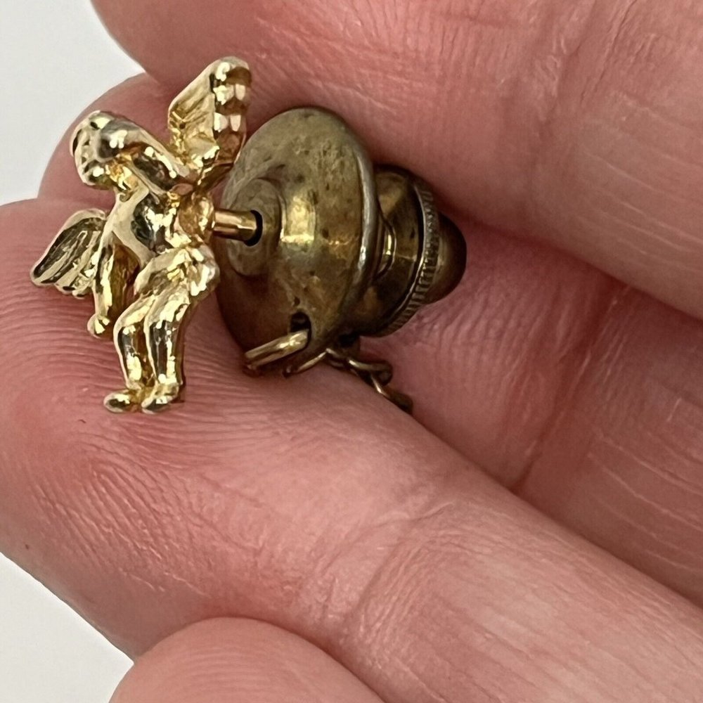 Vintage Gold Tone Winged Angel Tie Tack With Chain Guardian Angel Cherub - Picture 3 of 11